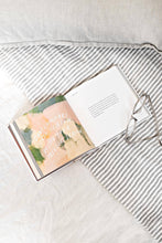 Load image into Gallery viewer, "A Heart So Full" New Mom Book