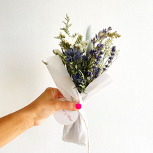 Load image into Gallery viewer, Chic Dried Flower Small Bouquet
