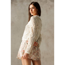 Load image into Gallery viewer, Floral Embroidered Cream Top