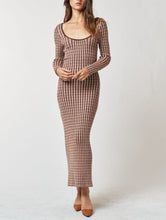 Load image into Gallery viewer, Two-Tone Long Sleeve Cable Knit Sweater Maxi Dress
