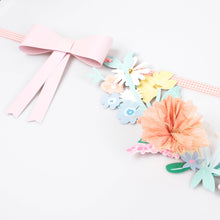 Load image into Gallery viewer, Flower & Bow Garden Party Garland