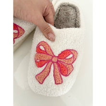 Load image into Gallery viewer, Fuzzy Luxe Bow Slippers