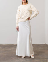 Load image into Gallery viewer, Pearl Jacquard Crewneck Pullover Sweater