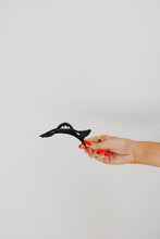 Load image into Gallery viewer, Infinity Loop Alligator Claw Hair Clip