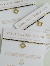 Load image into Gallery viewer, Abigail Clover Bracelet