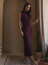 Load image into Gallery viewer, Pleated Burgundy Knit Sweater Set