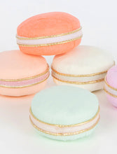 Load image into Gallery viewer, Laduree Paris Macaron Surprise Balls