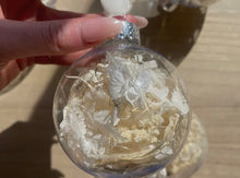 Load image into Gallery viewer, Dried Flower Christmas Ornament