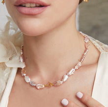 Load image into Gallery viewer, Leighton Blush Pearl Necklace
