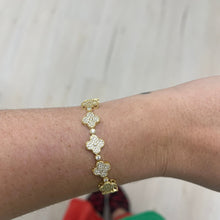 Load image into Gallery viewer, Gracie Clover Tennis Bracelet