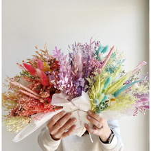 Load image into Gallery viewer, Whimsical Dried Flower Small Bouquet