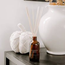 Load image into Gallery viewer, Pumpkin Spice Amber Reed Diffuser