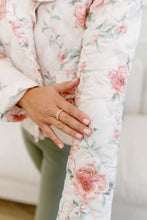 Load image into Gallery viewer, Shabby Chic Rose Quilted Puff Jacket