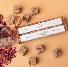 Load image into Gallery viewer, Rose Petals Cocktail Garnish