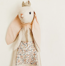 Load image into Gallery viewer, Princess Bunny Fabric Hanging Organizer