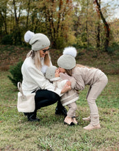 Load image into Gallery viewer, Pearl Angora Winter Hat