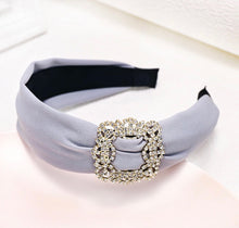 Load image into Gallery viewer, The Elizabeth Headband