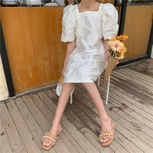 Load image into Gallery viewer, Sweet Pearl Slides