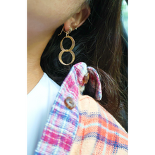 Load image into Gallery viewer, Etched Circle Chain Gold Earrings
