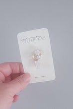 Load image into Gallery viewer, Floral Cross Resin Hair Clip
