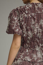 Load image into Gallery viewer, The Oakville Garden Embroidered Plaid Set
