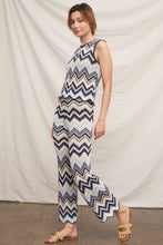 Load image into Gallery viewer, The Mykonos Waves Chevron Pattern Knit Pants
