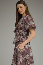 Load image into Gallery viewer, The Oakville Garden Embroidered Plaid Set
