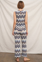 Load image into Gallery viewer, The Mykonos Waves Chevron Pattern Knit Top
