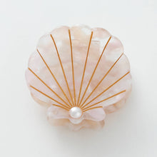 Load image into Gallery viewer, Pretty Little Pearl Seashell Claw Hair Clip
