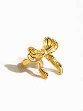 Load image into Gallery viewer, Waverly Bow Adjustable Ring
