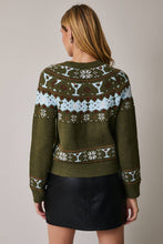 Load image into Gallery viewer, “Apres Martini” Round Neck Raglan Sweater
