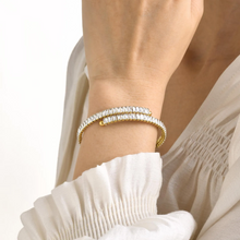 Load image into Gallery viewer, Baguette Zircon Diamond Stretch Bangle
