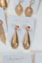 Load image into Gallery viewer, Rosé Bubbles Hammered Rose Gold Statement Earrings
