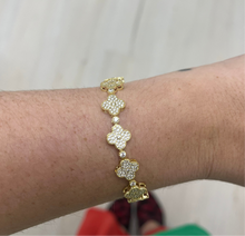 Load image into Gallery viewer, Gracie Clover Tennis Bracelet
