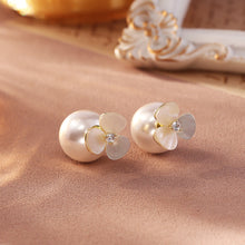 Load image into Gallery viewer, Pretty Little Pearl Flower Pearl Back Earrings
