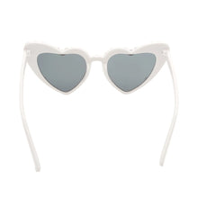 Load image into Gallery viewer, Bride To Be Pearl Heart Sunglasses
