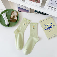 Load image into Gallery viewer, Spring Flower Cotton Crew Socks
