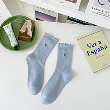 Load image into Gallery viewer, Spring Flower Cotton Crew Socks
