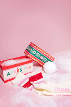Load image into Gallery viewer, Après Ski Bath Balm &amp; Sock Holiday Gift Set
