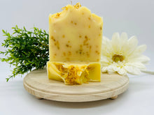 Load image into Gallery viewer, Calendula Lemongrass Handmade Soap Bar
