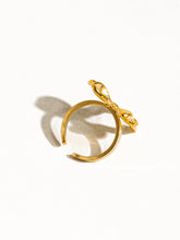 Load image into Gallery viewer, Waverly Bow Adjustable Ring
