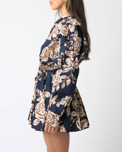 Load image into Gallery viewer, Midnight Blue Floral Belt Long Sleeve Dress
