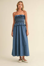 Load image into Gallery viewer, Ruffled Strapless Denim Midi Dress
