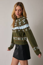 Load image into Gallery viewer, “Apres Martini” Round Neck Raglan Sweater
