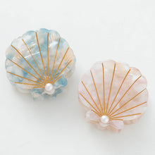 Load image into Gallery viewer, Pretty Little Pearl Seashell Claw Hair Clip
