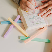 Load image into Gallery viewer, “Do Great Things” Highlighter Set
