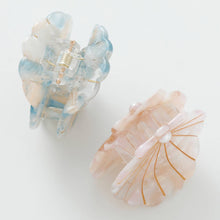 Load image into Gallery viewer, Pretty Little Pearl Seashell Claw Hair Clip
