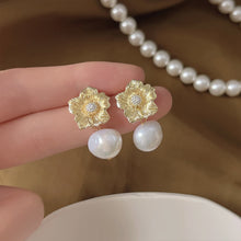 Load image into Gallery viewer, Golden Flower Pearl Drop Earrings
