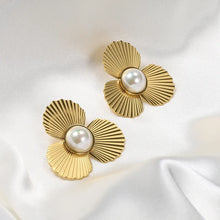 Load image into Gallery viewer, The PLP Pearl Textured Flower Statement Earrings
