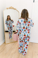 Load image into Gallery viewer, Ginger Jar Poinsettia Flannel PJ Set
